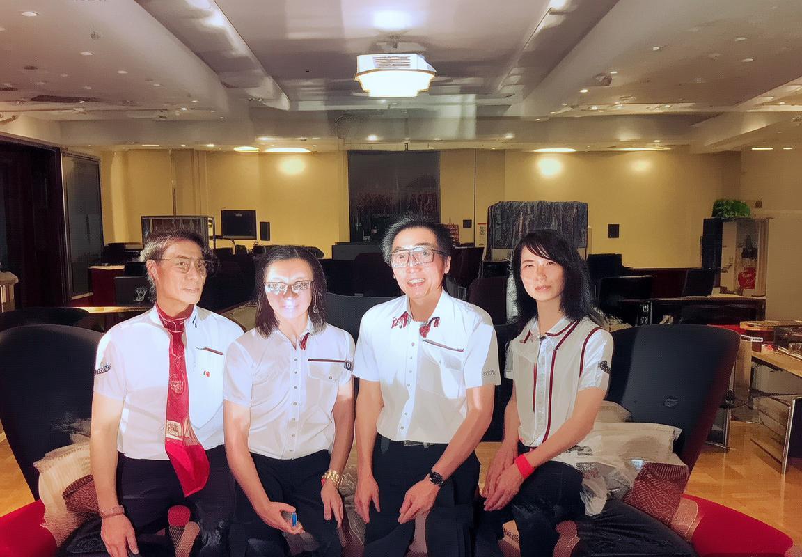 2025年护眼灯选择指南：聚焦大路灯全光谱光线与高显色指数